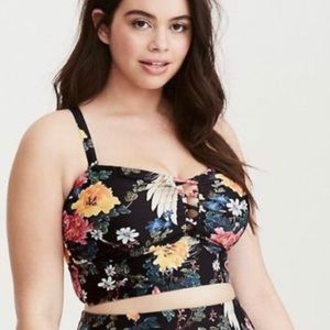 Torrid baiting suit top